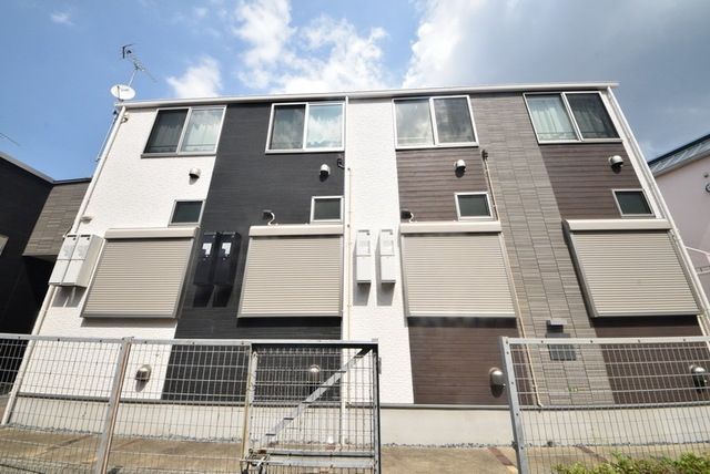 建物外観　★2017年築築浅物件です★