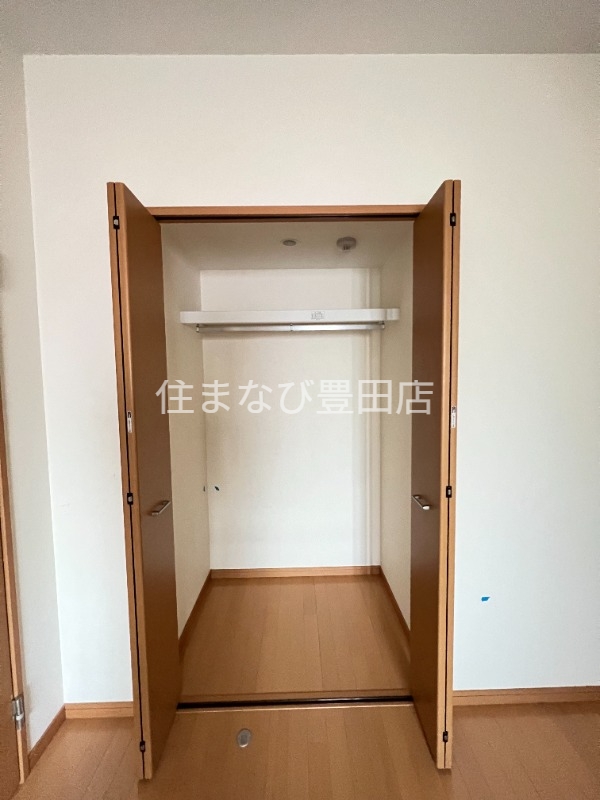 収納　同型別部屋写真