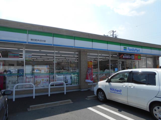 コンビニ　ファミリーマート（コンビニ）まで491m