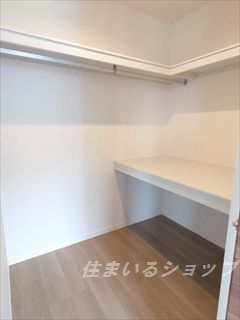収納　ウォークインクローゼット
