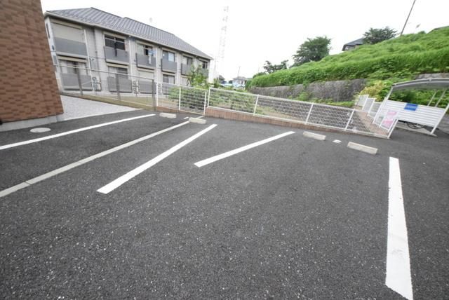 駐車場　★お部屋探しはタウンハウジング高幡不動店まで★