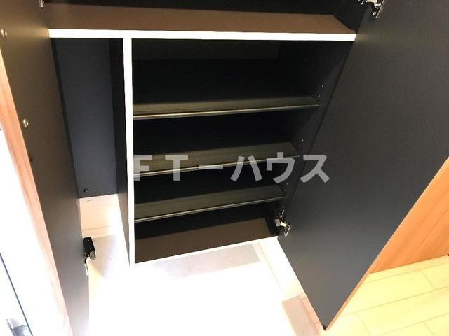洗面設備　洗髪洗面化粧台