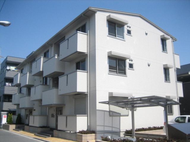建物外観　シンプルさに際立つデザイン性