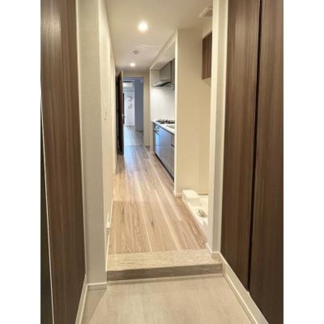 玄関　※写真は同タイプ住戸です。