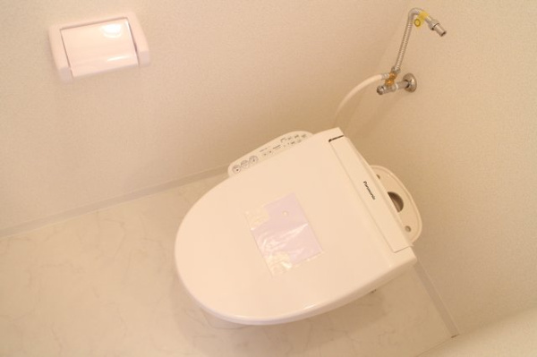 トイレ　シンプルで使いやすいトイレです