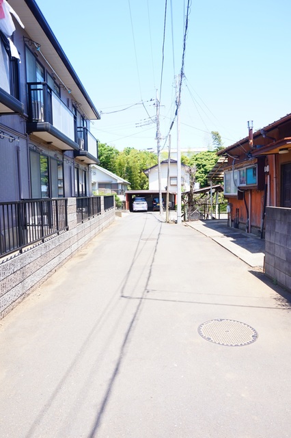 その他　建物前道路（その他）まで10m