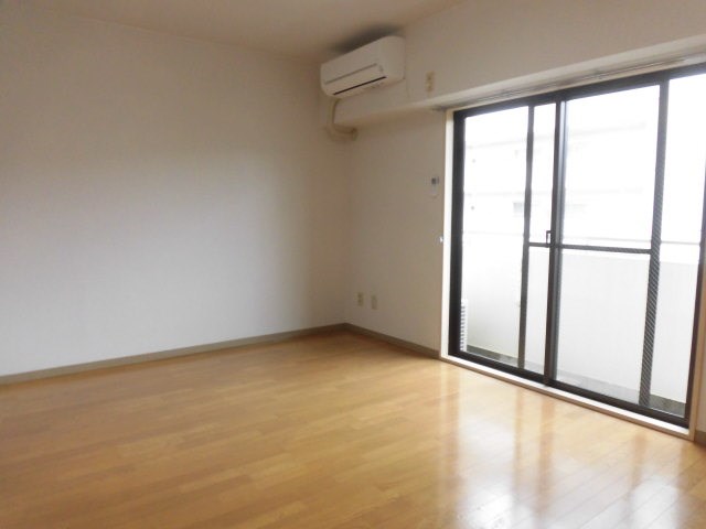 居室・リビング　同仕様別部屋