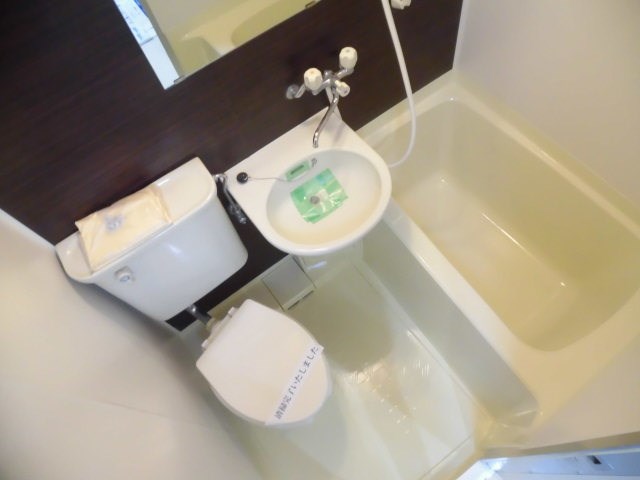 バス・シャワールーム　同仕様別部屋