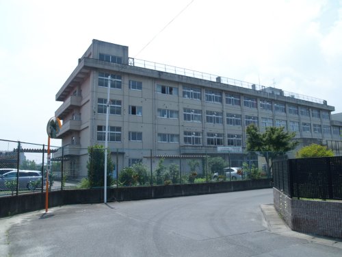 中学校　仙台市立幸町中学校（中学校）まで171m