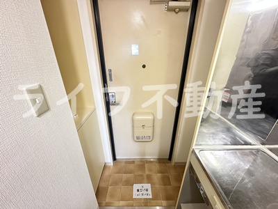 玄関　落ち着いた玄関です