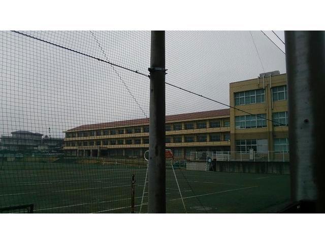 中学校　高崎市立箕郷中学校（中学校）まで2590m