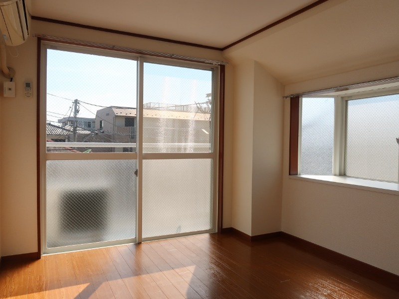 その他部屋・スペース　※別号室の写真となります。
