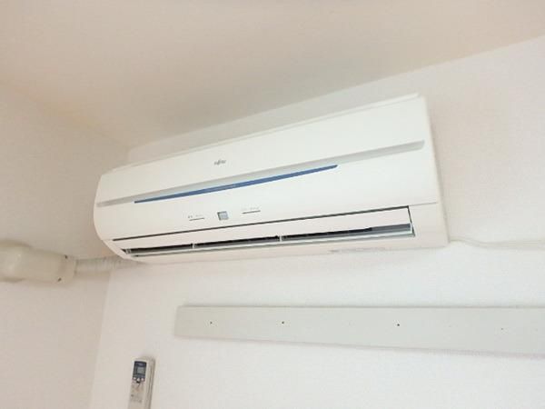 その他設備　★嬉しいエアコン付★