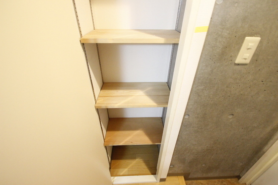 収納　※別部屋の写真です