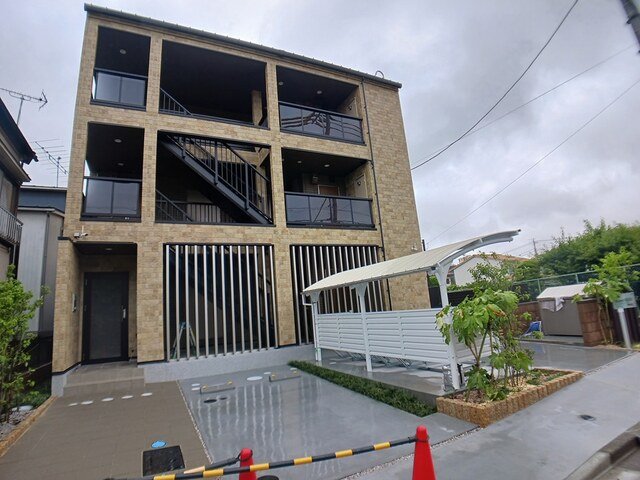 建物外観　外観は落ち着いています