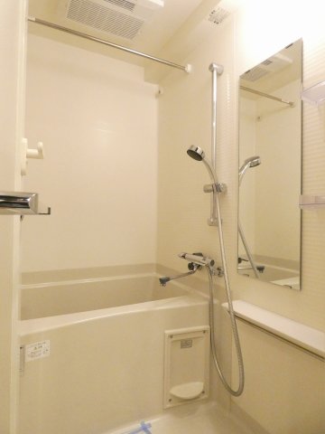 バス・シャワールーム　バス※別部屋参考写真