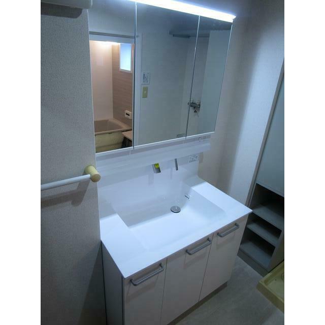 洗面設備　※別部屋参考写真