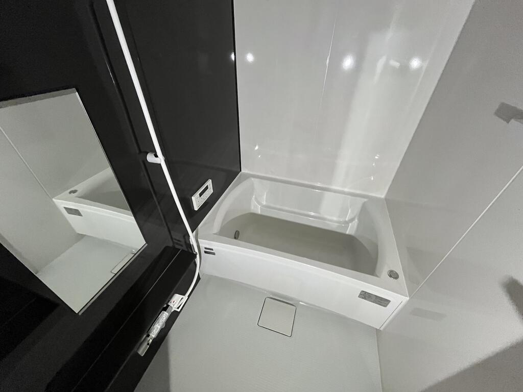 バス・シャワールーム　※同型物件参考画像