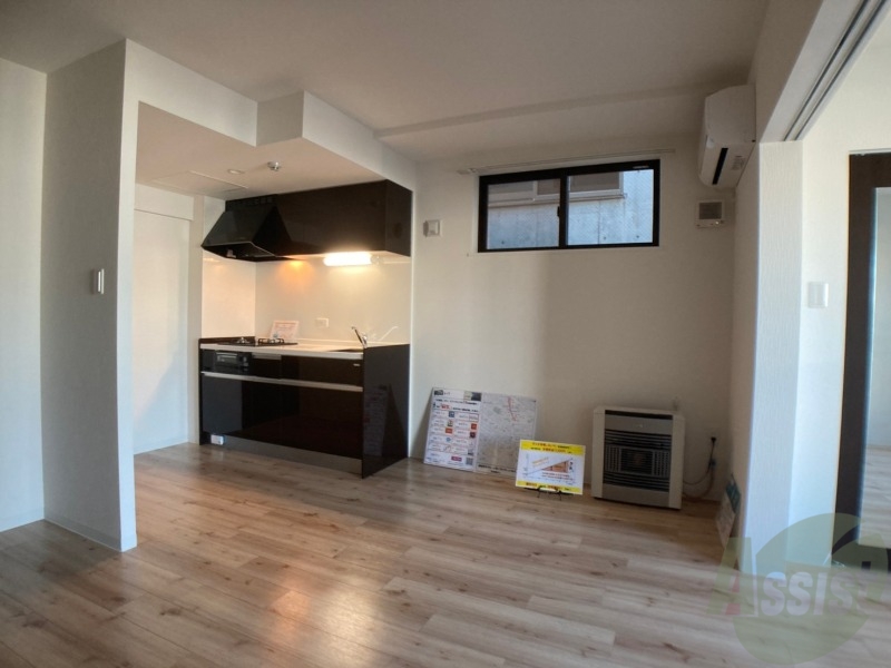 居室・リビング　広くてキレイなお部屋が広がっていて、充実した生活が送れそう。