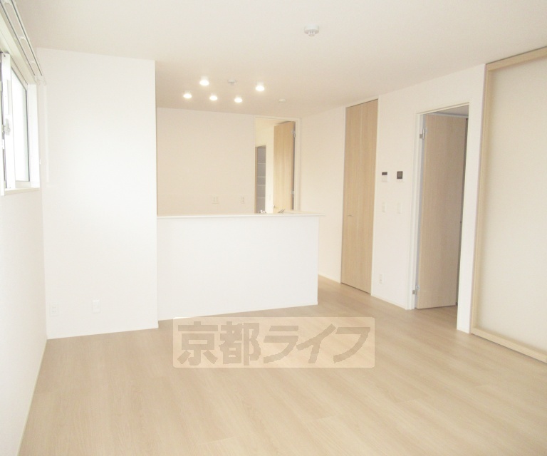 T-residence楠葉の居間写真