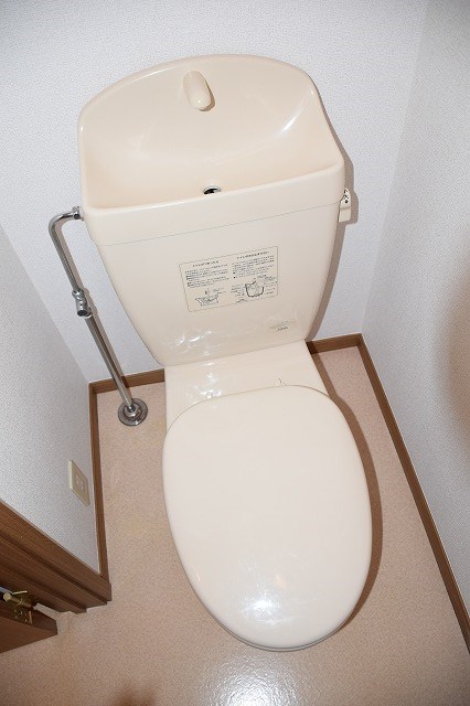 トイレ　トイレ