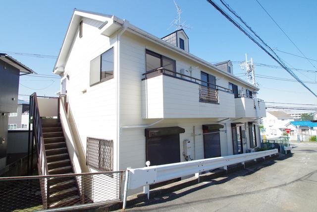 建物外観　★バルコニー側日当たり良好です★