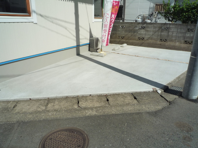 駐車場　駐車場１台付き♪