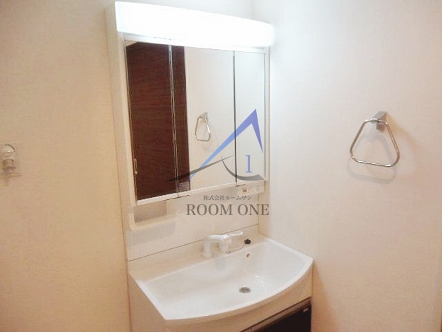 洗面設備　洗面台です。