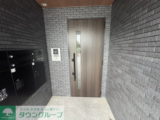 エントランス　エントランス