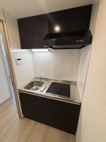 キッチン　※同じ間取りの別部屋の写真になります