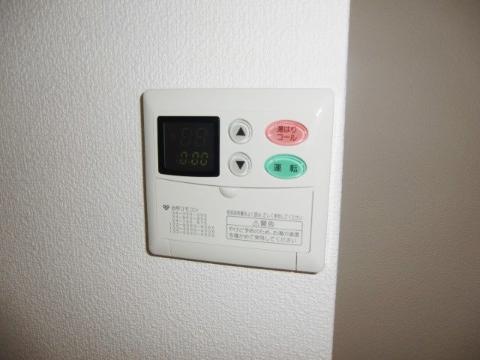 その他設備　給湯操作パネル