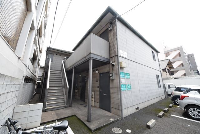 建物外観　お部屋探しはタウンハウジング蘇我店にお任せ下さい♪
