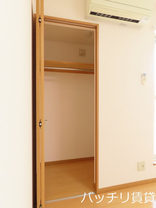 収納　画像は同型イメージの為、現況を優先いたします。