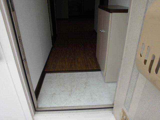 玄関　サンハイツ花堂
