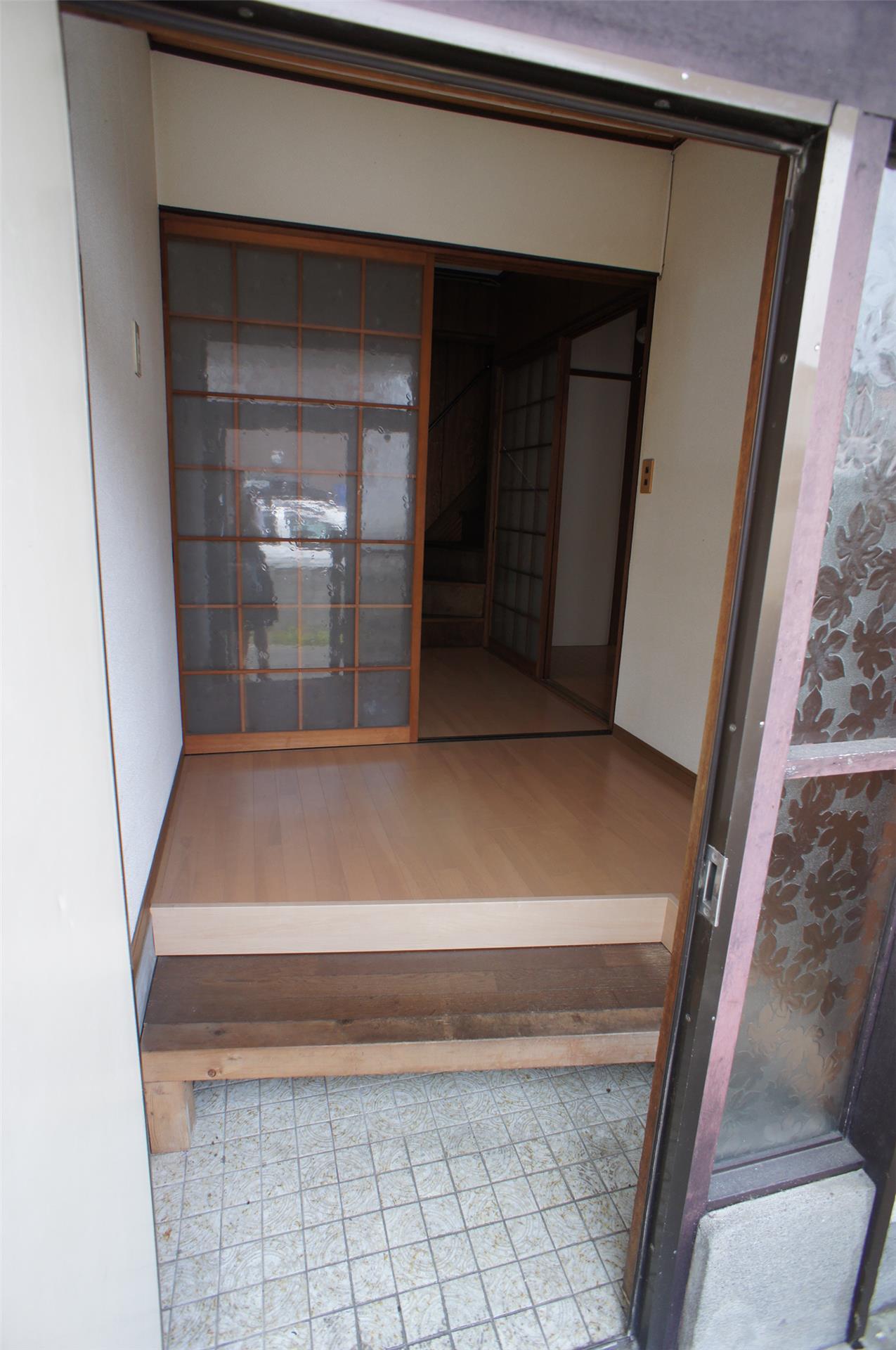 玄関