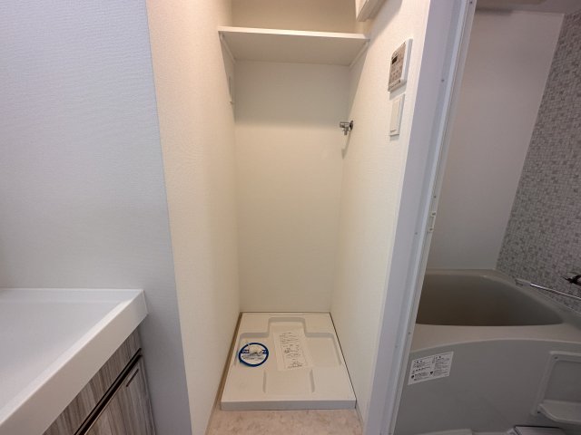 洗面設備　同一タイプです。