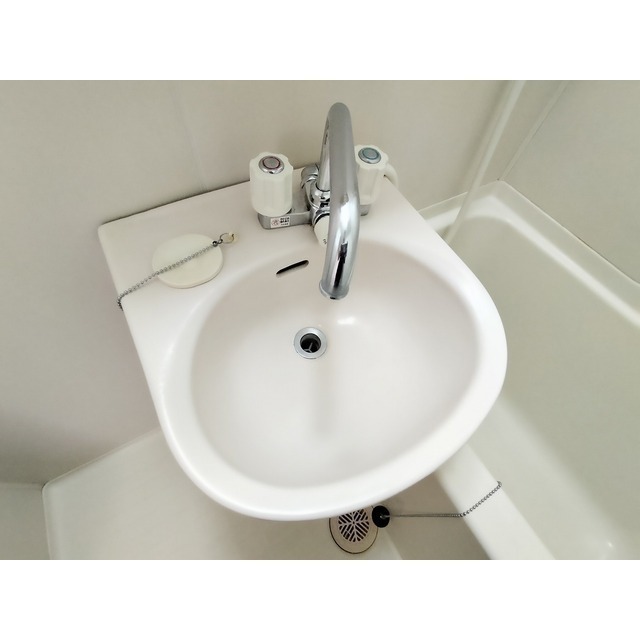 洗面設備　※同仕様のお部屋の画像となります。