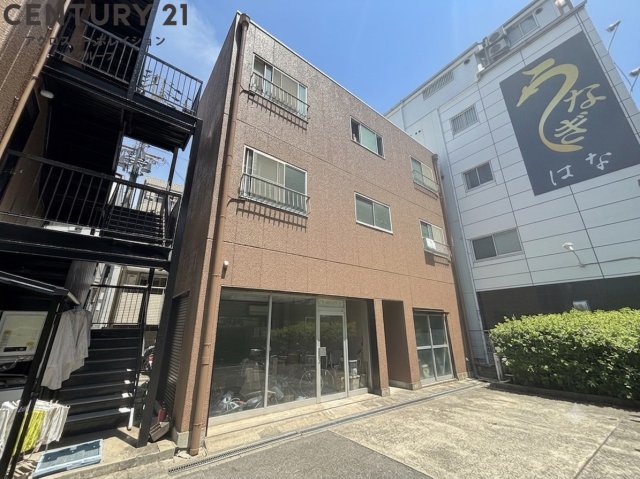 建物外観　駅まで平坦で生活便利な立地です。