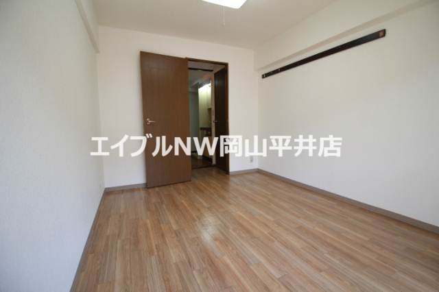 居室・リビング　※同タイプのお部屋の写真です