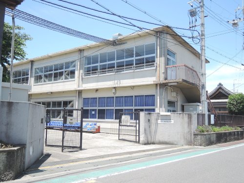 小学校　泉南市立西信達小学校（小学校）まで343m