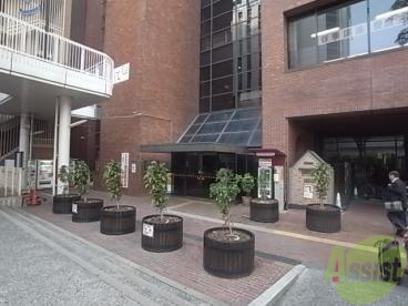 図書館　三宮図書館（図書館）まで1103m