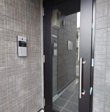エントランス　同施工参考写真となります