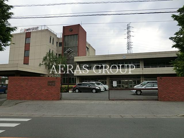 中学校　川口市立里中学校（中学校）まで1058m