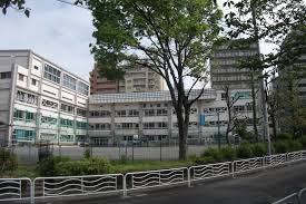 小学校　江東区立臨海小学校（小学校）まで694m