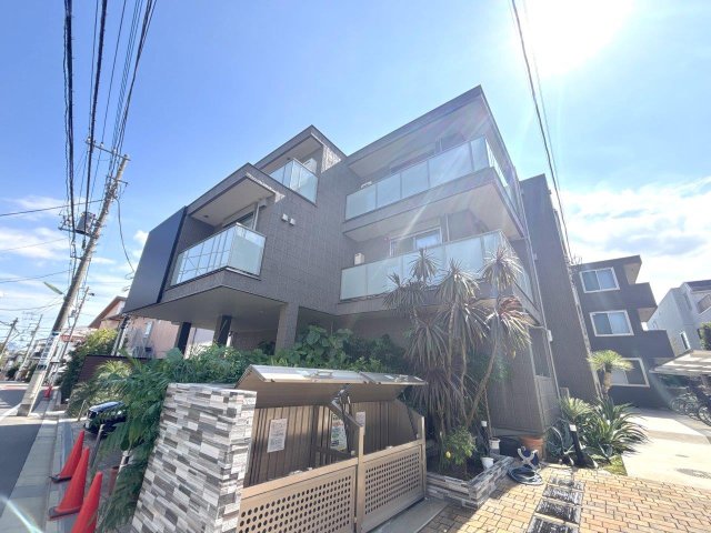 建物外観　耐震構造の旭化成へーベルメゾン