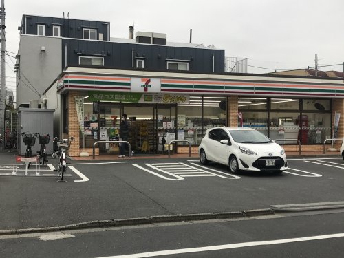 コンビニ　セブンイレブン 豊島巣鴨新田店（コンビニ）まで221m