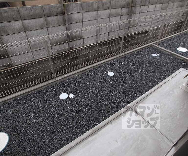 バルコニー　広いテラスです・