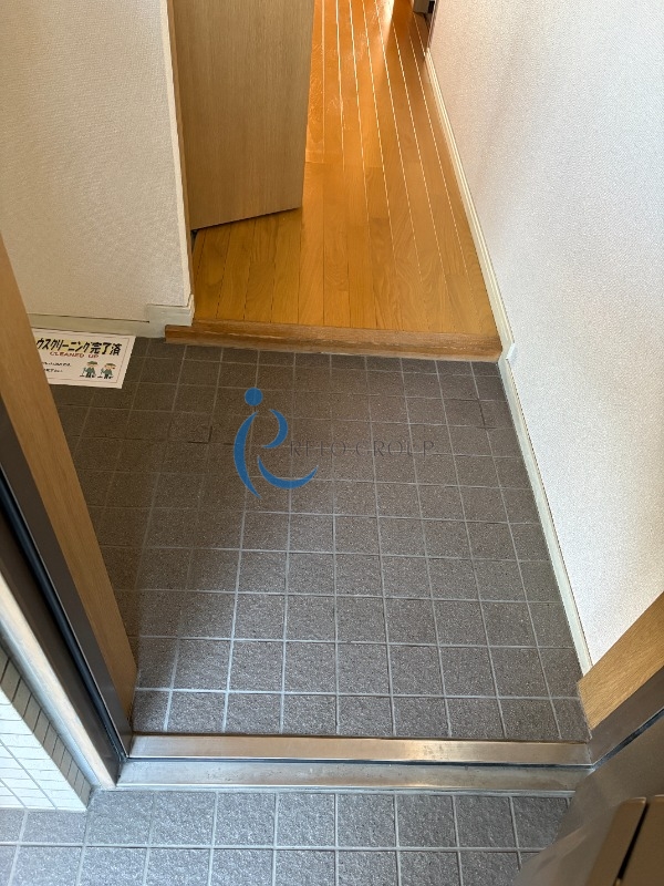 玄関　２０２号室の画像