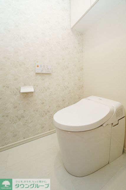 トイレ　※写真は同タイプ住戸です。