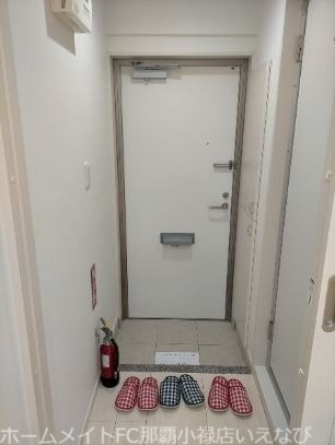 玄関　※現状を優先します。